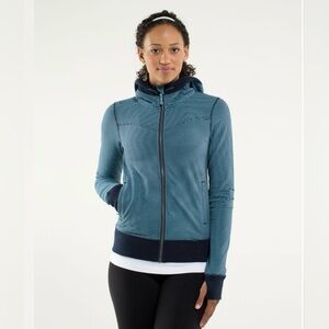 Lululemon Bliss Break Hoodie Blue Stripe Size 4 Thumbholes Full Zip